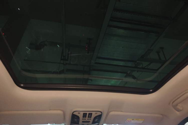 Used Wey VV6 2018 2.0T Four-Wheel Drive Flagship Version China V Standard
