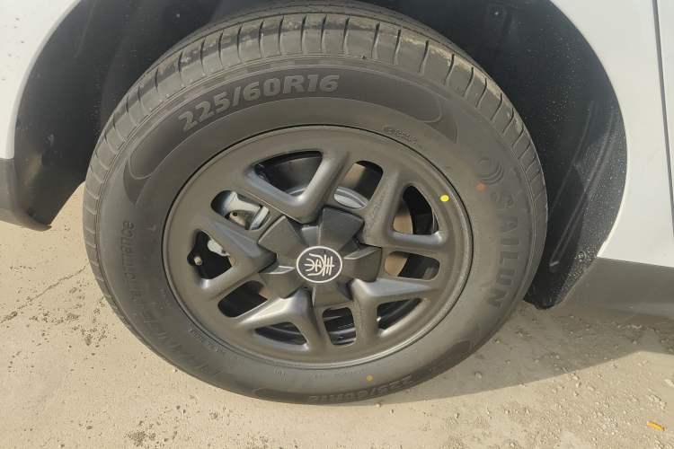 Used BYD Qin PLUS 2025 DM-i Smart Drive 55KM Leading Model
