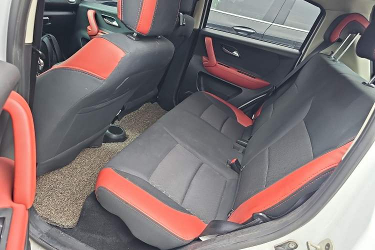 Used  iEV6E 2018 Upgraded iEV6E Luxury Model
