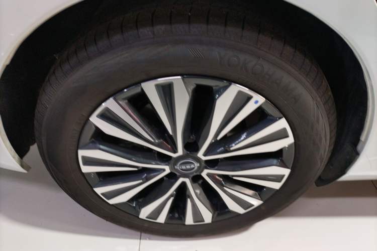 Used Nissan Teana 2024 2.0L XE Genuine Edition
