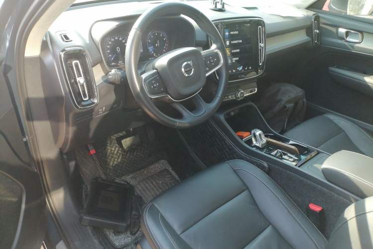 Used Volvo XC40 2021 T4 Four-Wheel Drive Smart Luxury Edition