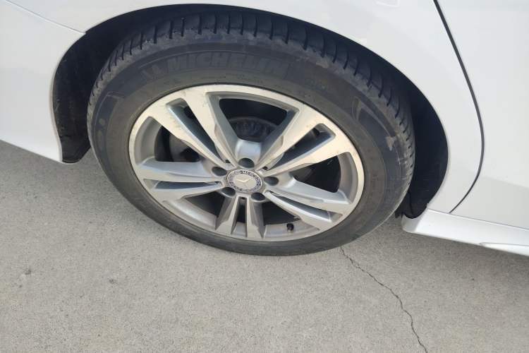 Used Mercedes-Benz C-Class 2017 Facelift C 200 L Sport Edition