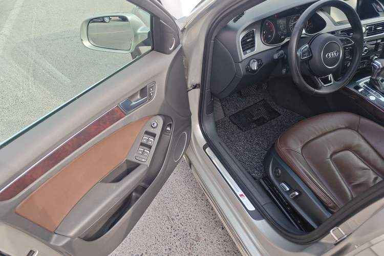 Used Audi A4L 2016 35 TFSI Collection Edition S line Comfort Model