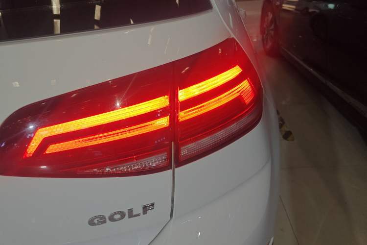 Used Volkswagen Golf 2019 1.6L Automatic Comfort Model China V Standard
