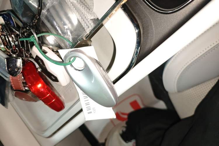 Used VOYAH COURAGE 2024 Long-Range Supercharge Edition