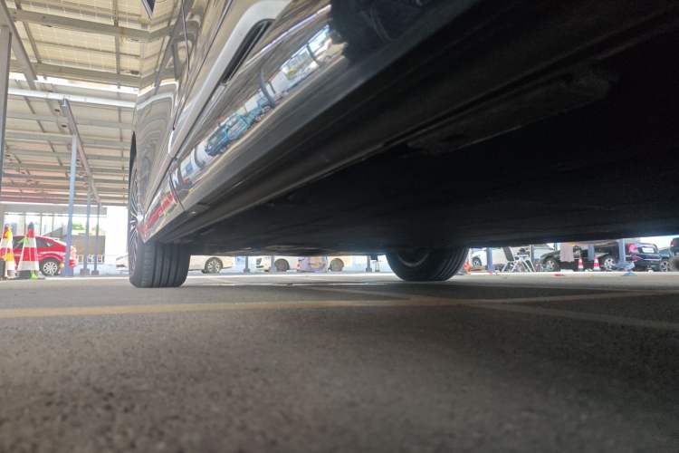 Used Denza D9 2022 DM-i 970 Four-Wheel Drive Prestige Model