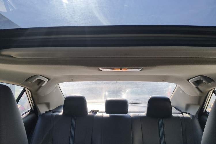 Used Toyota Levin 2018 Dual-Engine 1.8H GS-V E-CVT Prestige Version China VI Standard
