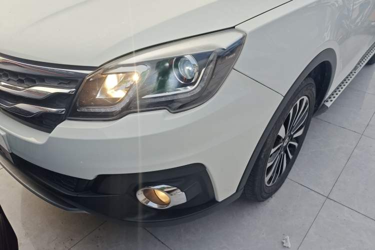 Used GAC Trumpchi GS5 Super 2016 1.8T Automatic Two-Wheel Drive Anniversary Edition
