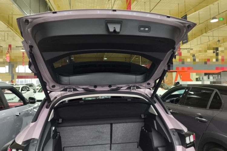 Used Lynk & Co 06 2023 Remix 1.5T Shero