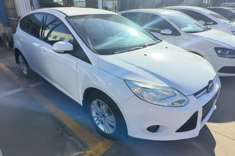 Used Ford Focus 2012 Hatchback 1.6L Automatic Comfort Model
