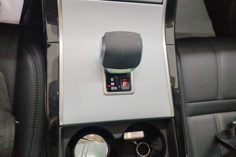 Used Land Rover Range Rover Velar 2024 S Model
