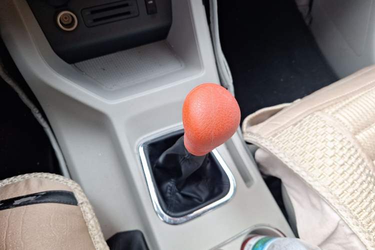 Used FORTHING Lingzhi 2019 M5L 1.6L 7-Seater Standard Model China VI
