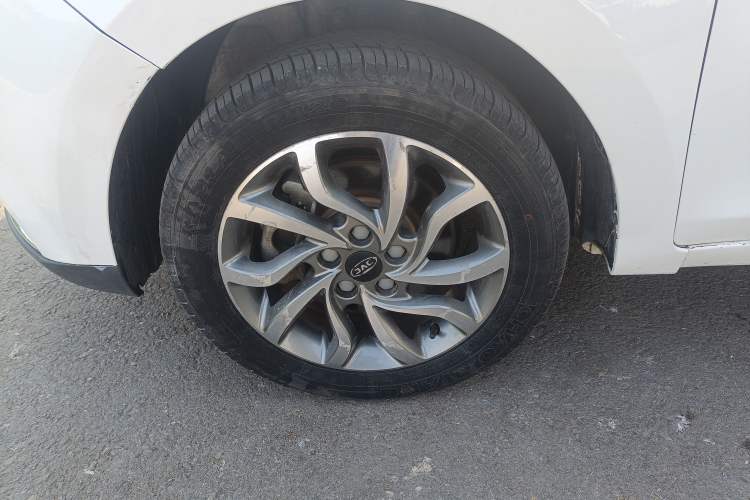 Used  Refine S2 2017 1.5L CVT Luxury Connect Edition