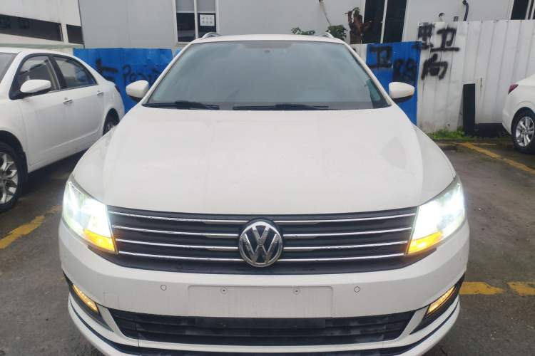 Used Volkswagen Gran Lavida 2017 180TSI DSG Comfort Edition
