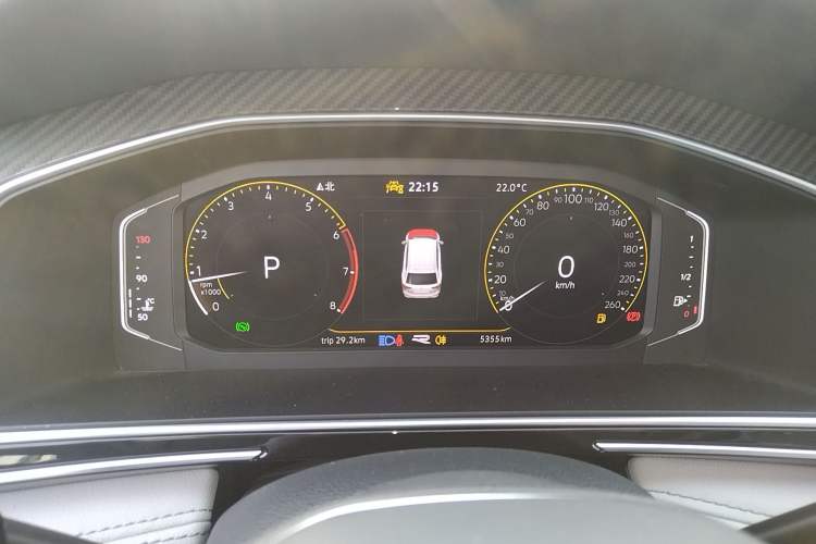 Used Volkswagen Tiguan L 2024 Outstanding Model 330TSI Automatic Two-Wheel Drive R-Line Dragon Glory Edition
