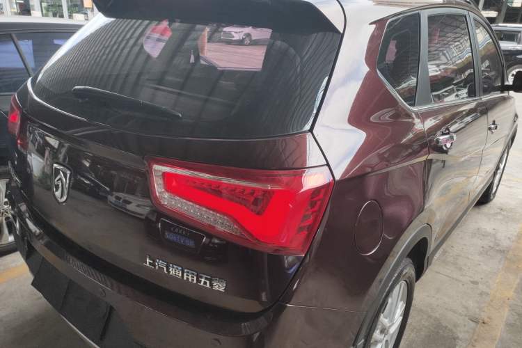 Used Baojun 560 2016 1.5T Manual Elite Model