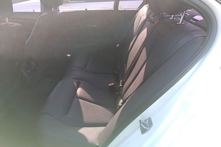 Used BMW 3 Series 2017 320Li Fashion Model
