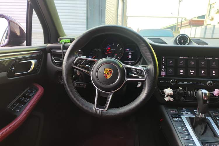 Used Porsche Macan 2021 Macan 2.0T
