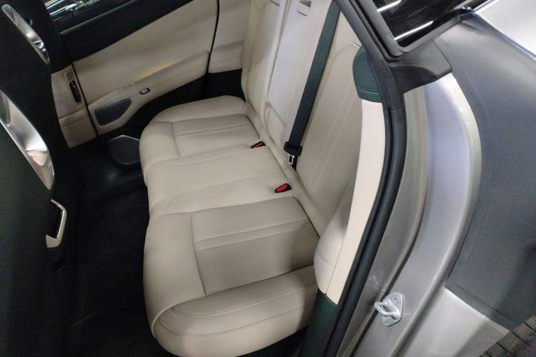 Used  YU7 2025 Ultra-Long Range Rear-Wheel Drive Version