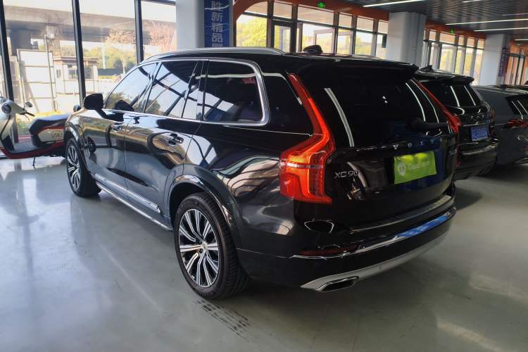 Used Volvo XC90 2020 Facelifted T6 Zhiyi Luxury 7-Seater
