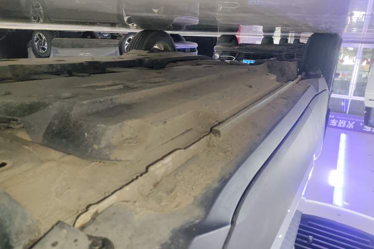 Used Toyota IZOA 2022 2.0L Yixing Version
