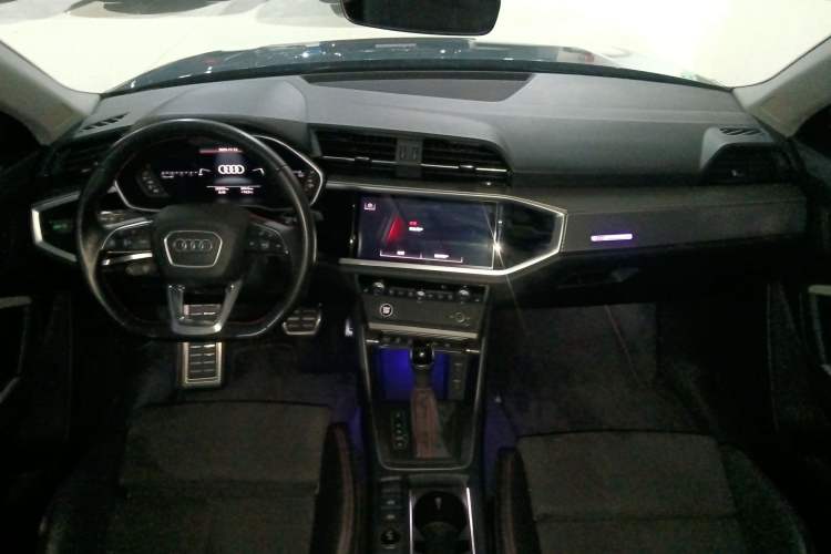 Used Audi Q3 2022 40 TFSI RS Package Performance Model
