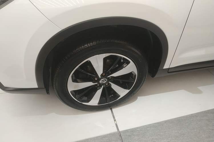 Used GAC Trumpchi GS4 2018 235T Automatic Two-Wheel Drive Luxury Smart Connectivity Millionth Anniversary Edition
