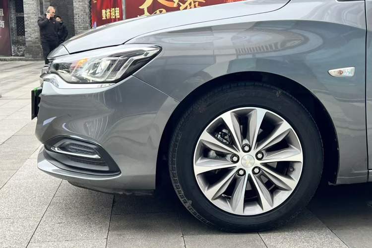 Used Chevrolet Monza 2021 320 Automatic Enjoyment Sunroof Edition
