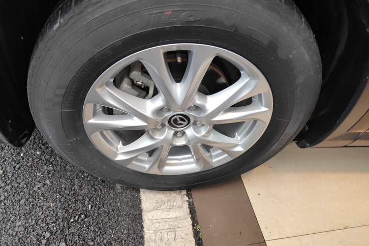 Used Mazda CX-4 2018 2.0L Automatic Two-Wheel Drive Blue Sky Dynamic Version China V Standard