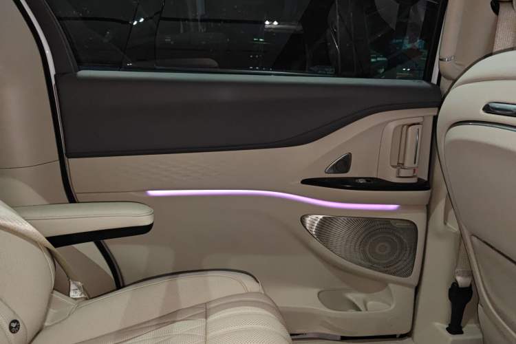 Used VOYAH Dream 2022 Low-Carbon Edition Dream+ Smart Enjoyment Package
