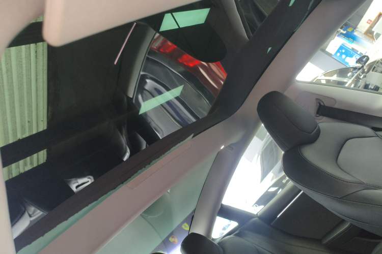 Used Tesla Model 3 2023 Rear-Wheel-Drive Version
