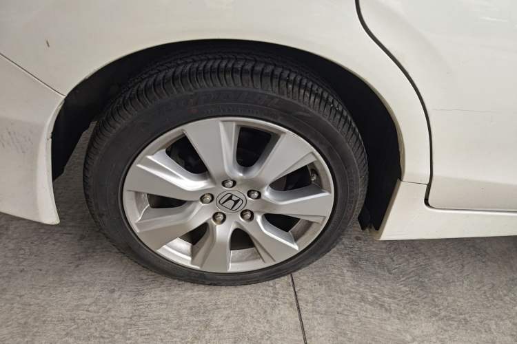 Used Honda Jade 2016 1.8L Automatic Comfort Elite Version 5 Seats
