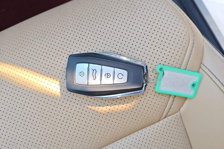 Used Geely Auto FX11 2023 1.5TD DCT Prestige Edition
