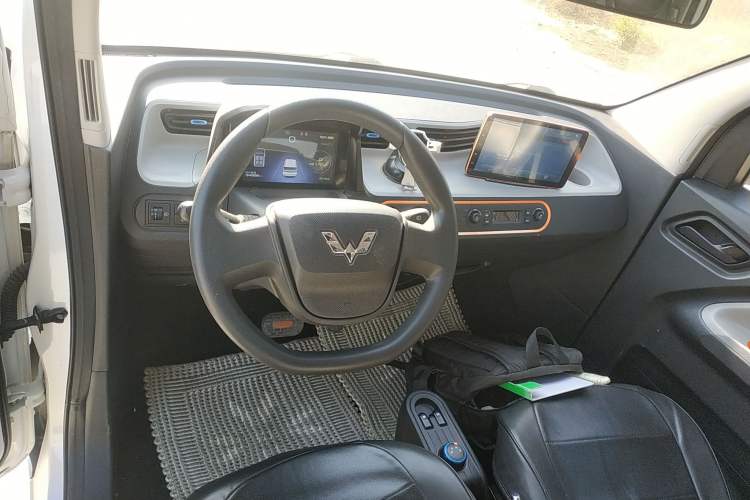 Used Wuling Hongguang MINIEV 2020 Enjoyment Model Lithium Iron Phosphate
