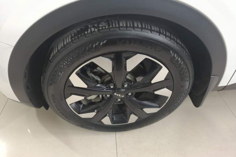 Used Kia Sportage (Chinese Domestic Model) 2023 2.0T Two-Wheel-Drive Prestige Edition