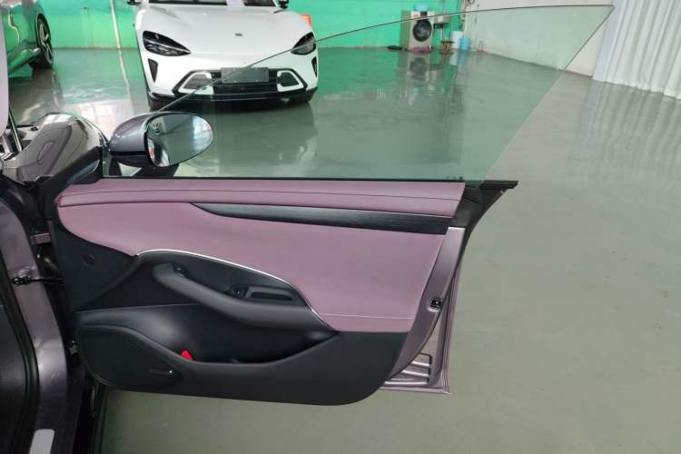 Used  SU7 2024 Rear-Drive Long-Range Intelligent Driving Version
