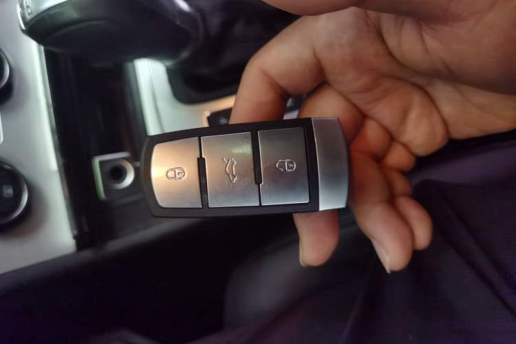 Used Volkswagen Magotan 2016 1.8TSI Luxury Comfort Model
