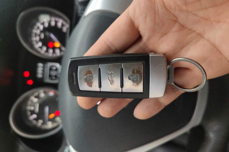 Used Zotye T600 2015 Family Edition 2.0T Manual Elite Version