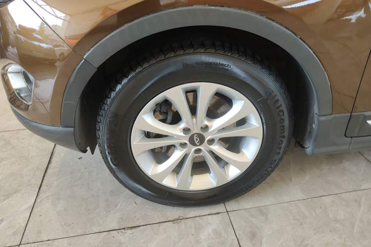 Used Chery Tiggo 5 2014 2.0L CVT Joyful Edition
