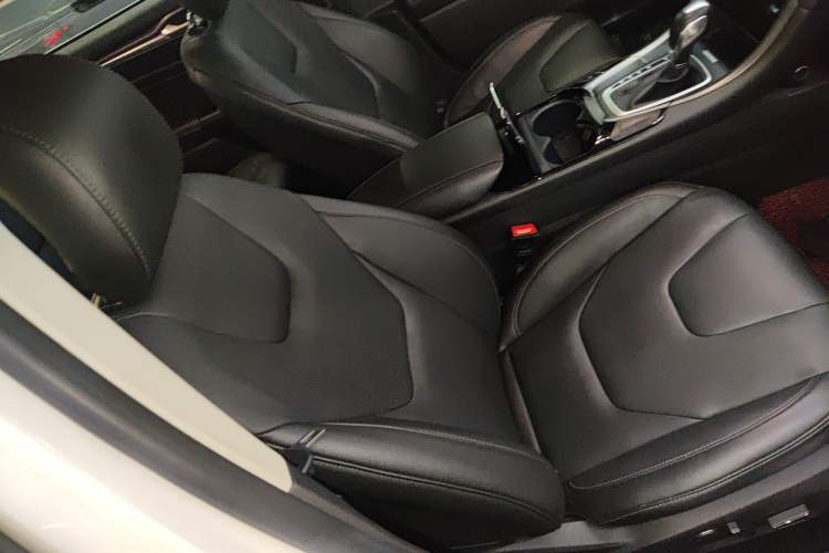 Used Ford Mondeo 2013 2.0L GTDi240 Luxury Sport Model
