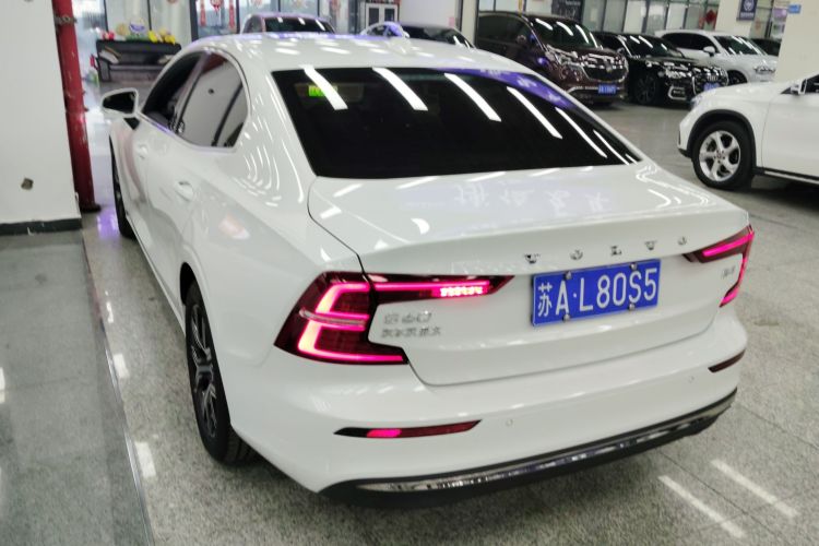 Used Volvo S60 2024 B4 Zhiyi Luxury Edition