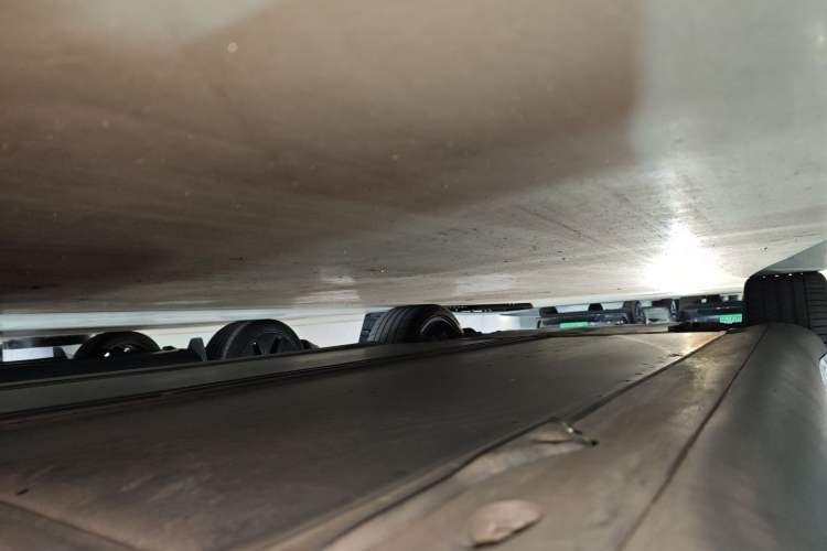 Used Tesla Model Y 2023 Long-Range All-Wheel-Drive Version
