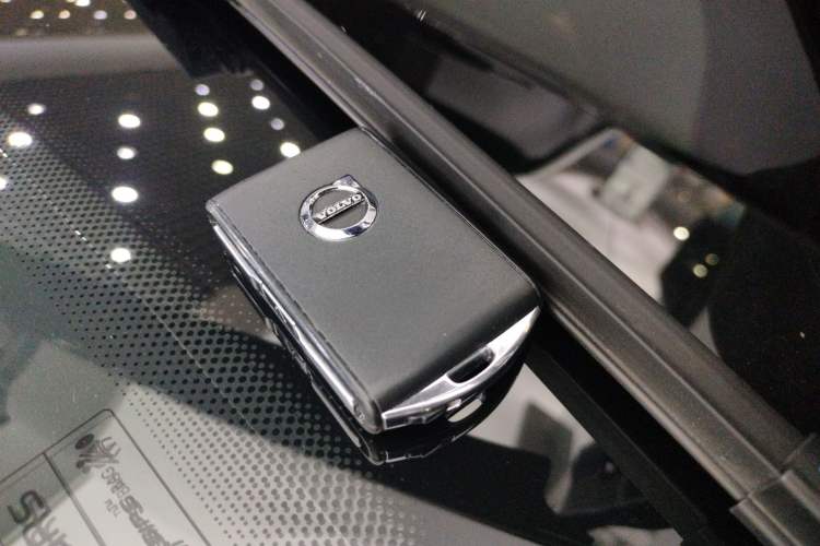 Used Volvo XC90 2021 B5 SmartDrive Luxury Edition 5-seater
