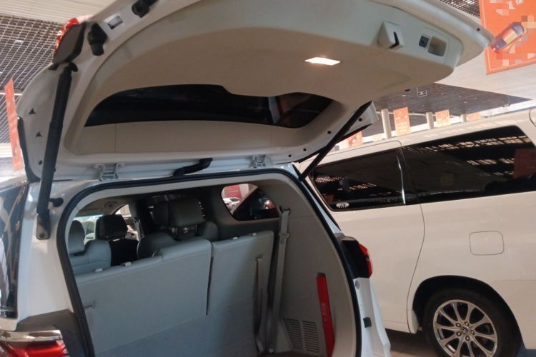 Used Buick GL8 2022 ES Landtrek 653T Comfort Edition
