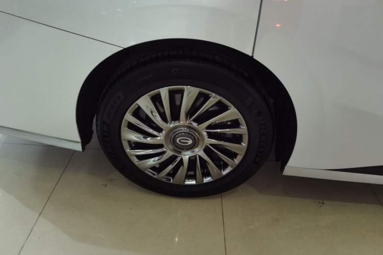 Used GAC Trumpchi M8 2023 Zongshi Series Dual-Motor YuZun Edition