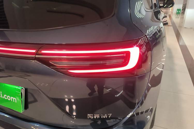 Used Hima AITO M7 2024 1.5T Intelligent Drive 4WD Ultra Version 5 Seats
