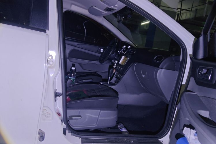 Used Ford Focus 2013 Hatchback Classic 1.8L Automatic Base Model
