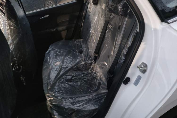 Used Changan Eado 2025 Blue Whale 1.5T 500Bar Prestige Model
