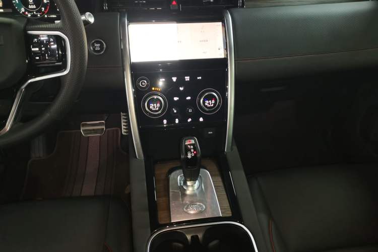 Used Land Rover Discovery Sport 2022 Revised Version 249 PS R-Dynamic S Performance Edition 5 Seats