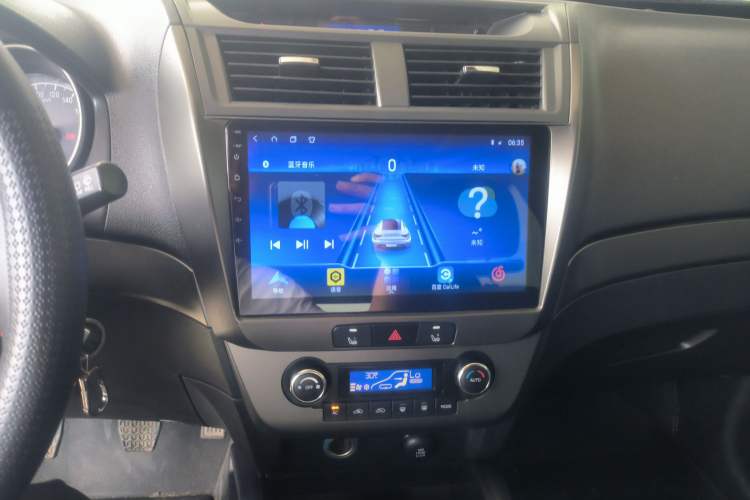 Used Geely Auto GX7 2014 2.0L Manual Luxury Version
